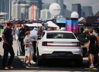 High Car Prices Make Owning a Car a Dream for Many Americans