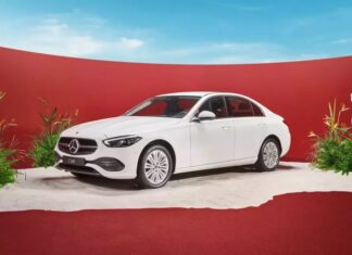 Clearance Sale: Mercedes-Benz Vietnam Offers Up to 719 Million VND Discount on Luxury Car Models