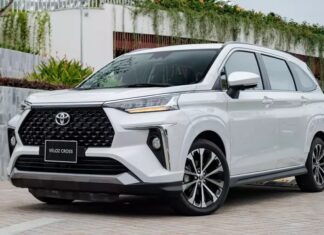 Toyota Veloz Cross: Huge Price Reduction of 38 Million VND, Ready for Competition with Mitsubishi Xpander