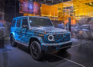 All-Electric Mercedes-Benz G-Class Unveiled as EQG, Set to Debut in China on April 25th