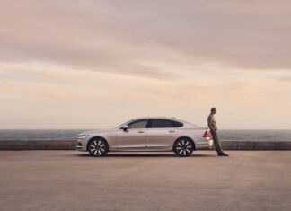 Volvo S90 Recharge Ultimate: Groundbreaking Advancements at a Revolutionary Price