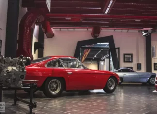 The Ultimate Lamborghini: Unveiling the Elusive Supercar that Leaves Minh “Nhá»±a” Grinning from Ear to Ear. A Rare Gem with Only 120 Units Produced Over 2 Years.