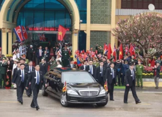 The Extravagant Automotive Collection of North Korea’s Supreme Leader, Kim Jong-un: A Peek into the Surprising Garage, Including a Stunning Rolls-Royce Phantom.