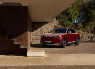 The VF 8 Lux’s Segment-Leading Upgrades