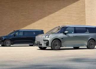 The Ultimate Luxury Showdown: Zeekr 009 2025 Edition Takes on the Toyota Alphard