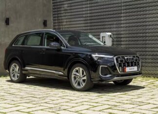The All-New Audi Q7 2024: Now in Vietnam, Giving the BMW X5 a Run for its Money
