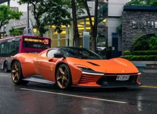 “The Elusive Orange Pearl” – A Glimpse of the Exclusive Ferrari Daytona SP3 on the Streets of Taiwan