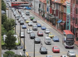 The Lion City Says No to Diesel Cars and Taxis