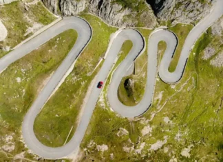 The Ultimate Luxury: Bentley Continental GT Speed Now Runs on Porsche’s eFuel