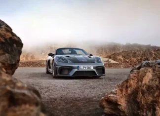 The Evolution of Porsche’s Center-Lock Wheels: A Legacy Coming to an End?