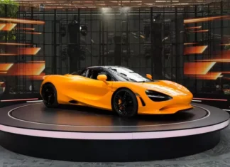 The Ultimate TikTok Star: Unveiling the McLaren 750S Spider, a Convertible Supercar Sensation in Vietnam Worth Nearly 30 Billion VND.
