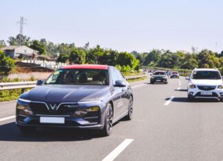 “Old Fadil Owner Trades in Four-Year-Old Car for Brand New VF 8, Driving Away with a Sweet Deal Worth Tens of Millions of Dong”