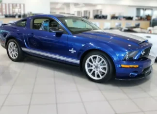 Unbelievable: Two Brand-New 2008 Ford Mustang Shelby GT500 KR Up for Grabs