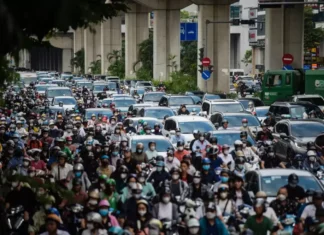 The Future of Transportation: Are We Headed Towards a Ban on Cars and Motorcycles in Hanoi’s Future?