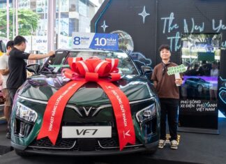 Gen Z Buzzing About VinFast EVs at Zalopay YEF 24 Events
