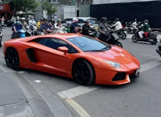 The Ultimate Supercar: Entrepreneur’s Lamborghini Aventador Returns