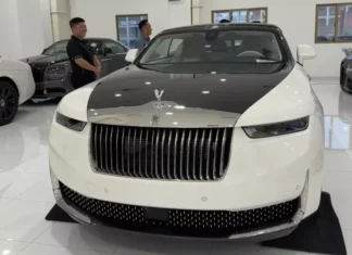 The Ultimate Gem: A Sneak Peek into the SGD 32 Million Rolls Royce Arcadia Droptail