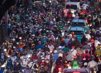 Why Are There So Many Motorbikes in Vietnam?