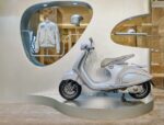 Vespa 946 Emporio Armani: A Limited Edition Luxury Scooter Debuts in Vietnam, Priced at 460,000 VND Million