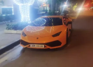 The Ultimate Prestige: Unveiling the Exclusive Lamborghini Huracan with the Coveted 8888 Plate