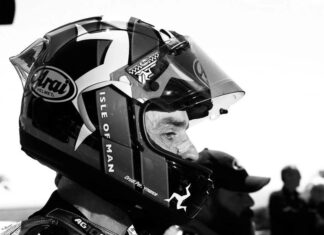 The Ultimate Rider: A Tribute to the Fallen Racer at the Isle of Man TT