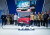 “VinFast Showcases the VF 6 with Right-Hand Drive at Surabaya 2025 Exhibition”