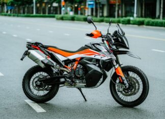 KTM and Husqvarna Shut Down Their Showrooms in Vietnam
