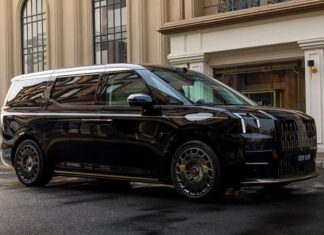 Zeekr 009 Grand Collector’s Edition Unveiled: A Luxurious MPV Adorned with 24K Gold Accents