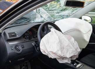 Unlocking the Mystery: Why Airbags Fail to Deploy in Car-Truck Collisions