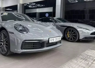 The Dynamic Duo of Sports Cars: A Color-Coordinated Pair with a Price Difference of Over $88,000.