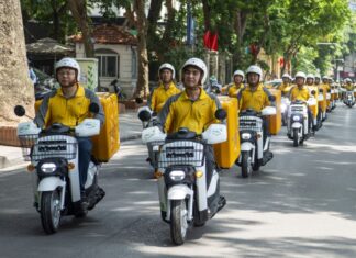 Honda Delivers an Additional 205 Benly e: Electric Motorcycles to Hanoi Post Office