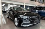 The Ultimate Luxury Sedan: Mercedes-Benz E-Class Now at an Astonishing Discount of 700 Million VND, a Price Tag Comparable to the Toyota Camry