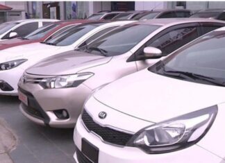 “Grab a Bargain: Used Car Auctions Starting from Just a Few Million Dong”