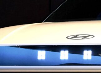 The Electric Revolution: Hyundai Unveils its Compact SUV, a Venue-sized Surprise