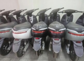 Unveiling Hanoi’s Counterfeit Electric Motorcycle Operation: A Comprehensive Takedown