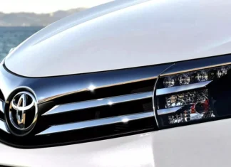 Toyota Faces Class Action Lawsuit Over Peeling White Paint in Sunlight