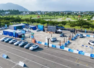 The Electric Revolution: BYD Technology Week Ignites Đắk Lắk