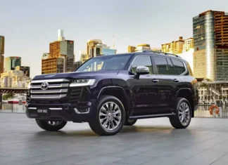 The Ultimate Toyota Land Cruiser LC300 Fanbase: Unveiling the Global Obsession