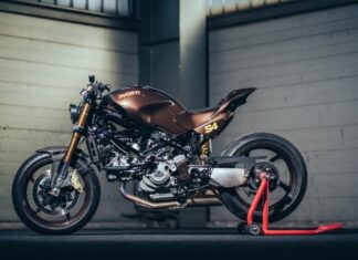 The Ducati Monster S4: A Bold Custom Build, Melding Street Tracker and Cafe Racer Styles