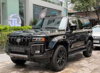 The Ultimate Guide to Optimizing Your Website for Search Engines: Crafting Compelling Copy that Elevates Your Brand