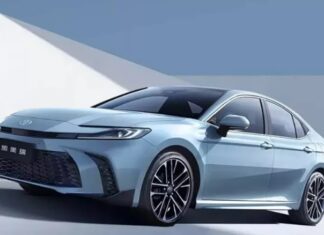 The All-New Toyota Camry 2026: Unveiling the Sporty Hybrid Trim, Priced at 601 Million VND.