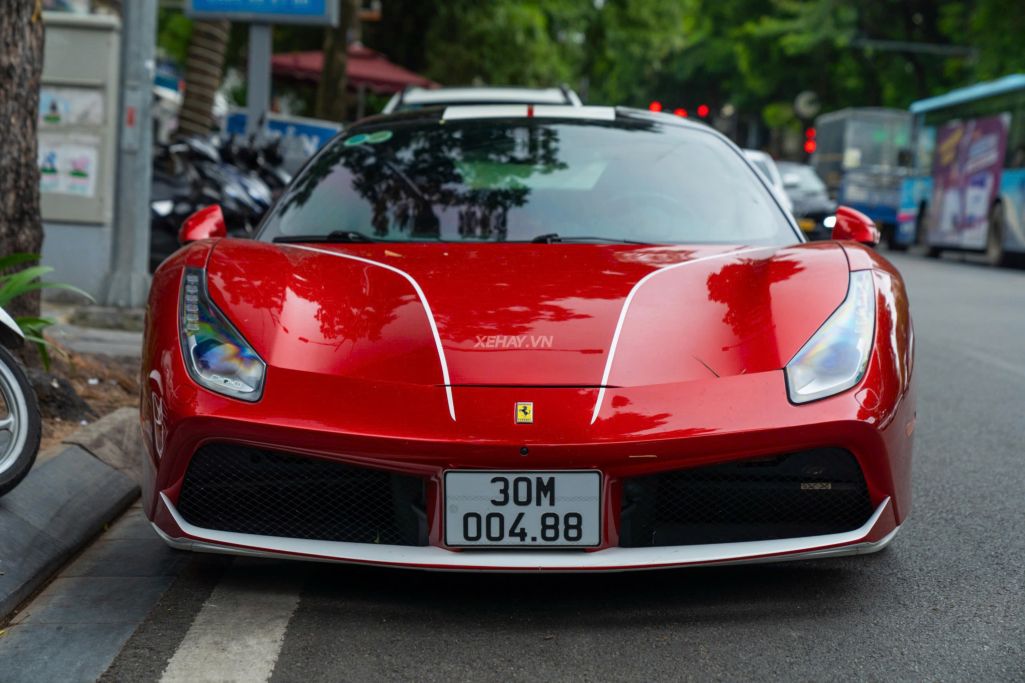 Xehay_+ferrari+488_231025_1