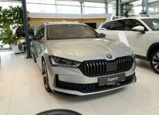 Skoda Superb Up Close: The D-Segment Sedan Set to Arrive in Vietnam by 2026