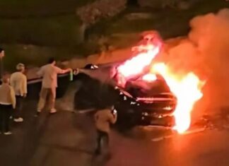 The Great Debate: Traditional vs. Modern Door Locks Ignited by Xiaomi SU7 Accident