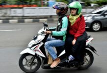 Luxury Shoe Shipper Faces Compensation Claims After Minor Accident