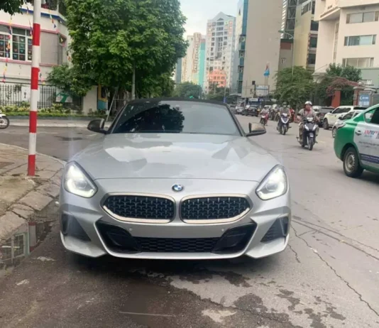 Exclusive BMW Z4 M40i Returns to Vietnam, Priced at Over 5 Billion VND