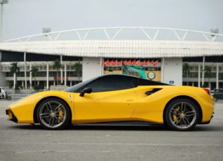 “Entrepreneur Sells Coveted Ferrari Convertible After Just 6 Months of Ownership”