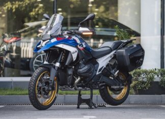 BMW R 1300 GS: The Ultimate Urban and Open-Road Adventure Companion