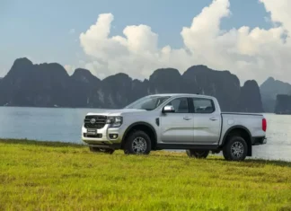 Ford Offers Up to $3,300 Discount on Select Models, Territory Excluded from Promotions