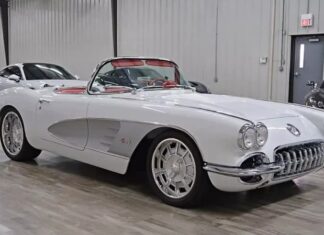 1958 Chevrolet Corvette Customized with Upgraded Engine Listed for Over $13 Billion